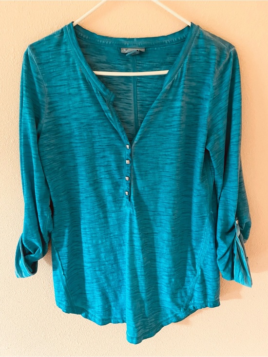 Ariat Tops - Women’s Ariat Teal Pullover Shirt, Roll Tab Sleeves, Size Medium